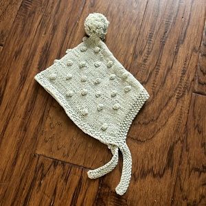 Baby bonnet - light gray